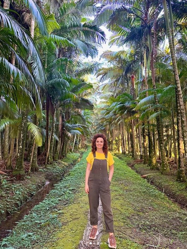 Bastidores de gravação na TV com Michelly Corrêa